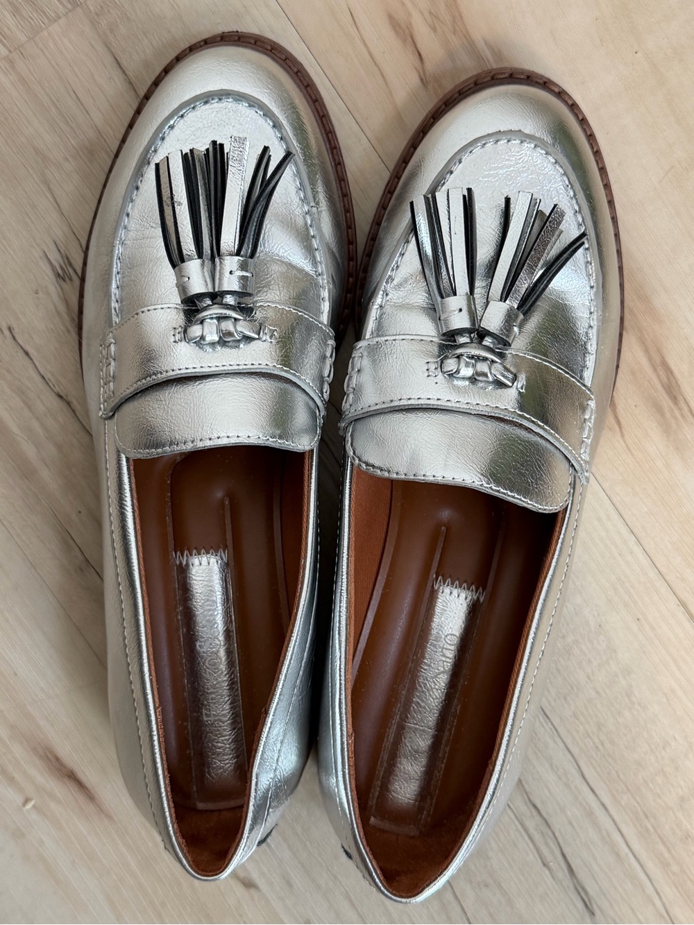 Franco Sarto Silver Metallic Tassel Loafers Flats 7.5 - Picture 7 of 8